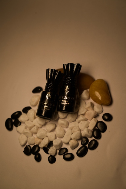 SANTAL 33
